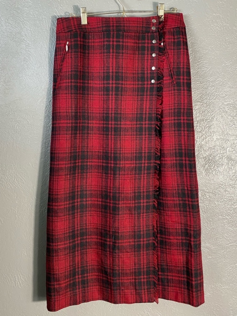 Eddie Bauer Wool Blend Plaid Midi Wrap Skirt Petite 4 Red Snap Button Front